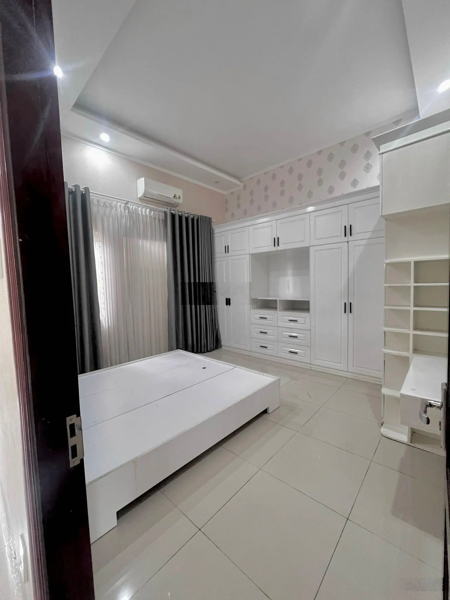 Kẹt tiền cần bán gấp giá ngộp nhà tại Hiệp Thành 1