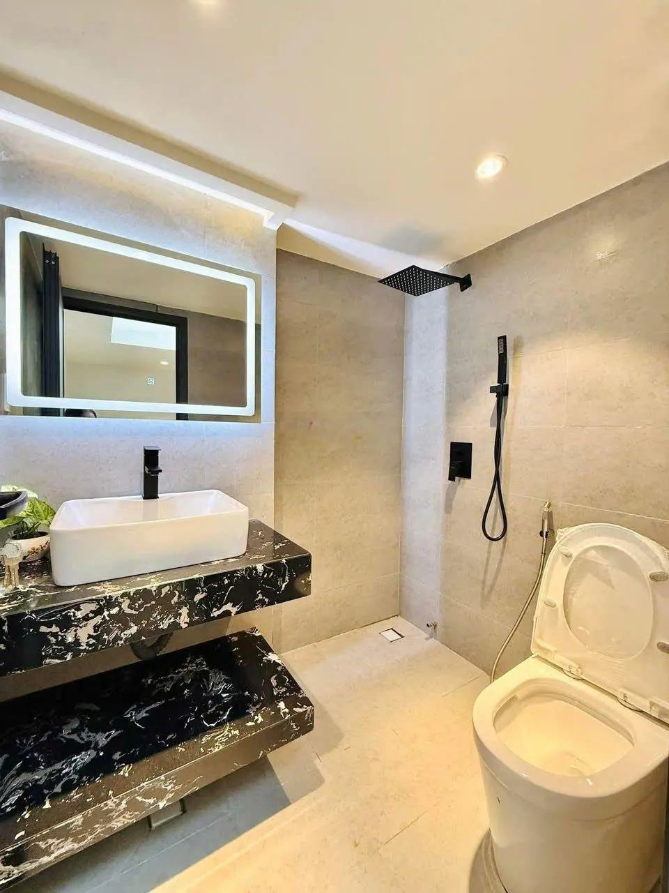 Chủ ký gửi nhà Nhất Chi Mai,Tân Bình,giá/50m2, an ninh, gần trường học,HXH.LH 0922811690Ngân