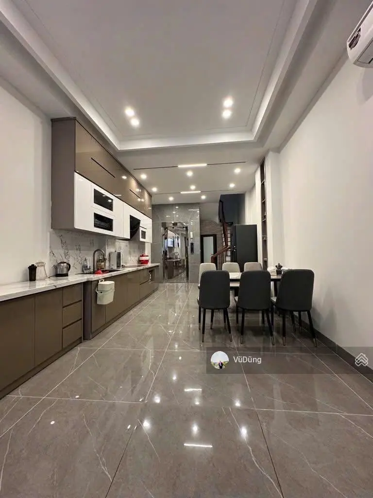 Bán nhà Bồ Đề, Long Biên Dt 62M2, 6 Tầng, Mặt tiền 4.2M, Gara, Thang máy, ô tô thông, Full nội
