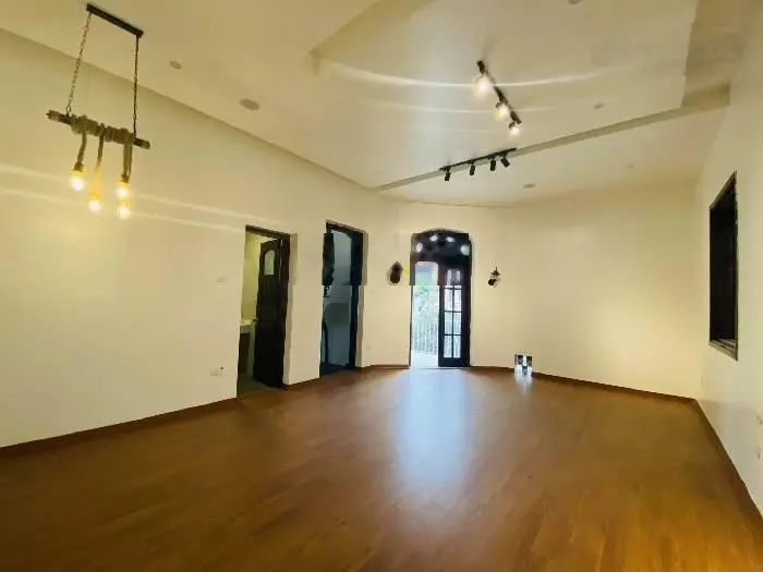 Đẳng cấp thượng lưu, bán biệt thự lô góc Hồ Tây - kinh doanh đỉnh cao, 210,8 m2, giá 74 tỷ
