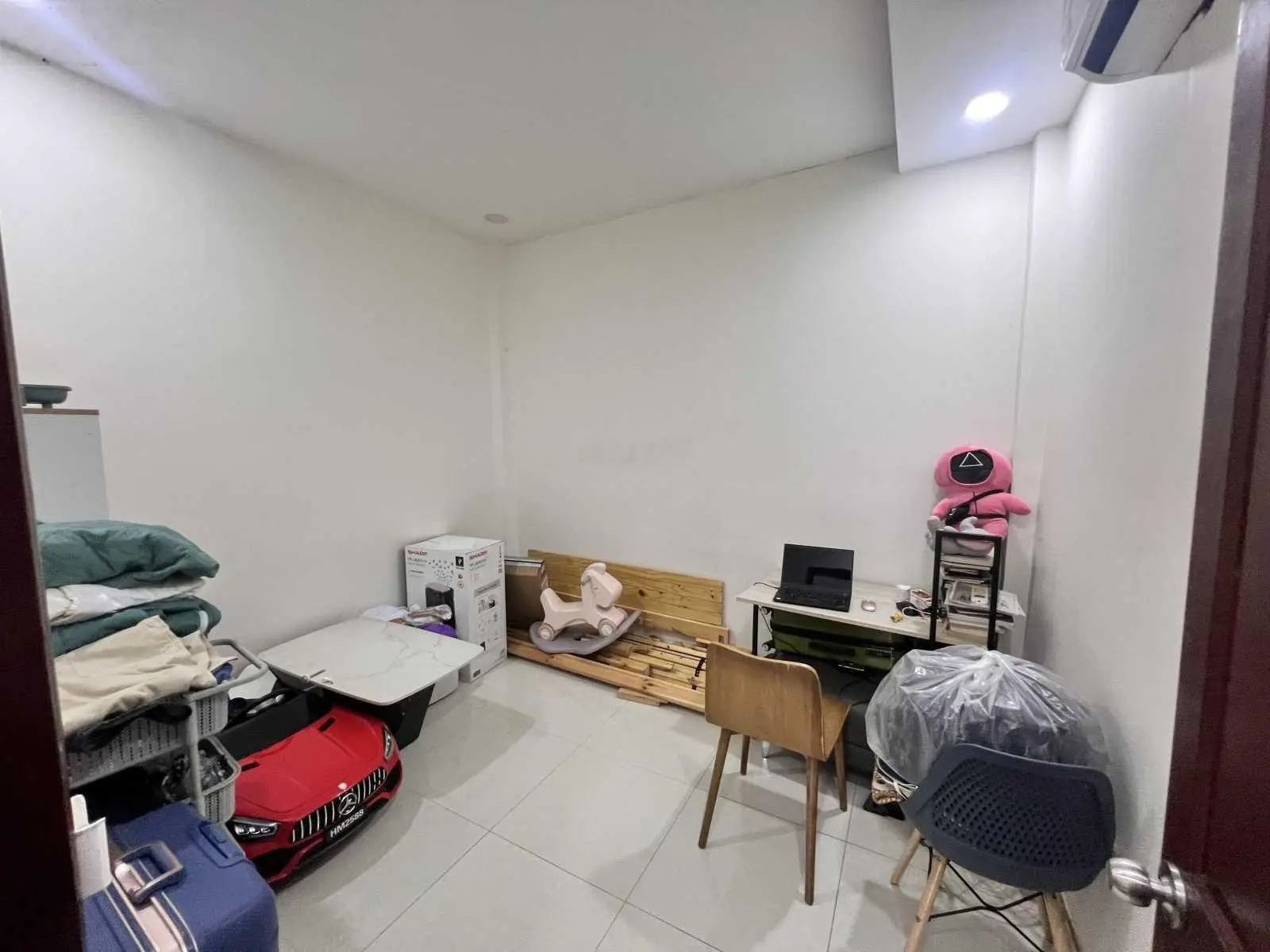 Bán Nhà Ngay Chợ Hiệp Bình, để lại hết nội thất Xịn, 35m2 giá 3,6 tỷ