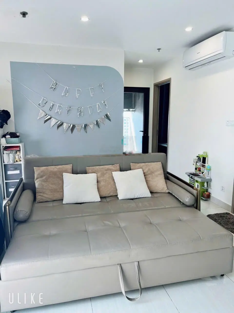 Tôi cần bán gấp căn 2N2WC góc tóa S1.11 69m2 giá 3,24 tỷ sổ lâu dài view toàn cảnh thoáng mát