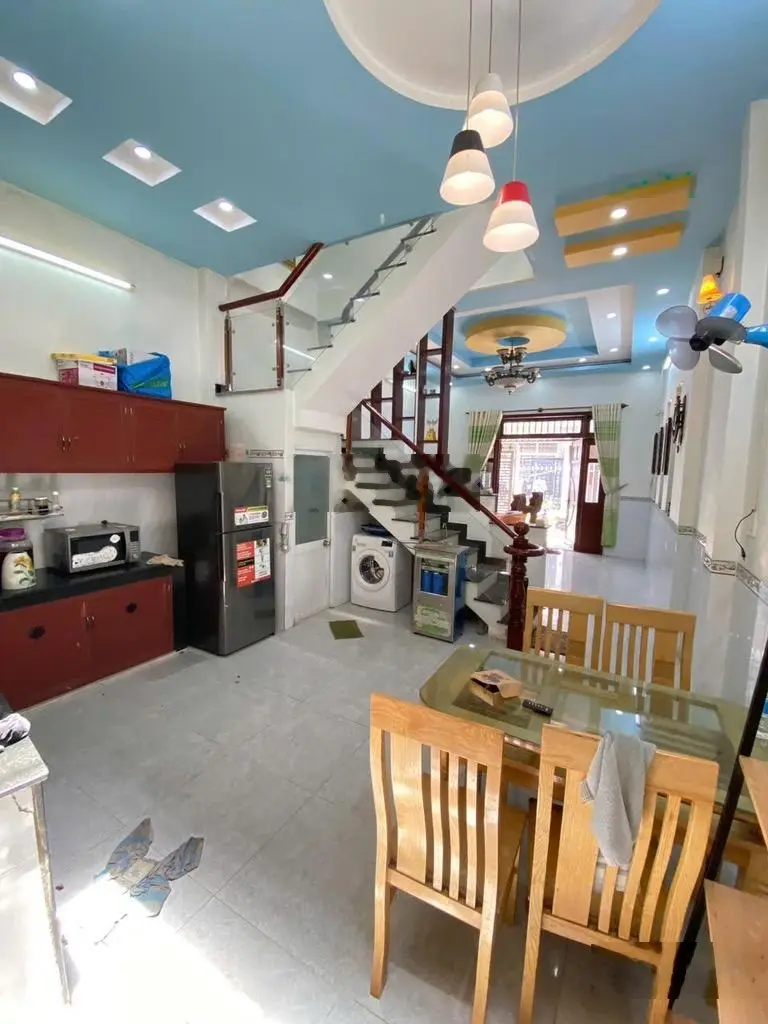 Bán nhà 2 tầng đẹp HXH Nguyễn Duy Trinh Phường Long Trường quận 9 4.4 tỷ tặng Full Nội Thất đẹp