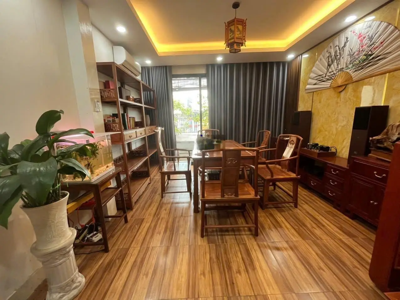 Trung tâm thạch bàn, bán gấp nhà 7 tầng thang máy, vỉa hè kinh doanh đỉnh. dt: 60m2, chỉ 14.x tỷ