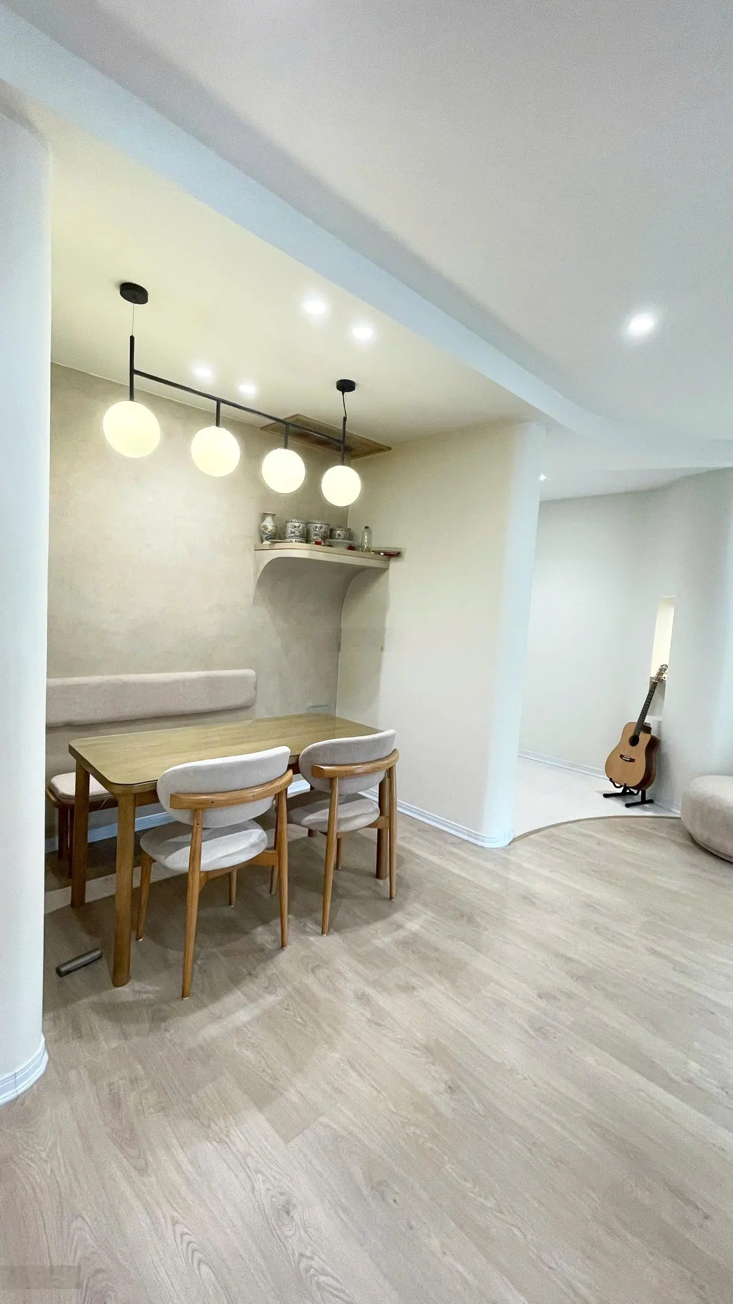 Căn góc 2PN diện tích 89m2, tại Hapulico full nội thất cần bán tại Hapulico Complex, sổ đỏ lâu dài