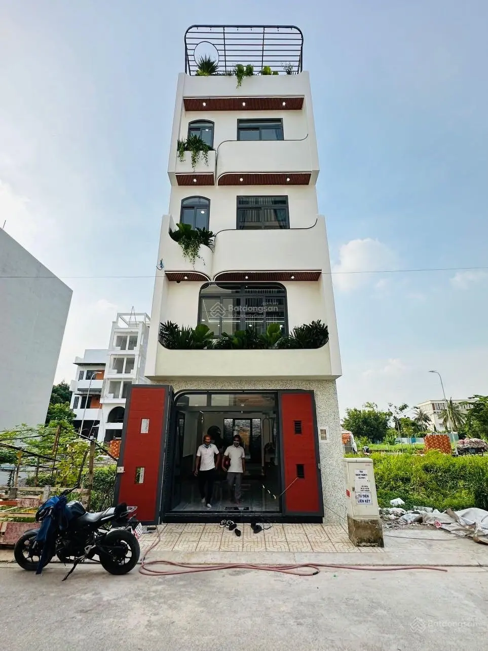 Siêu phẩm nhà HXH đường An Phú Đông 12, Q12, SHR, giá 4,7 tỷ, gần chợ, siêu thị. LH: 0902 958 ***