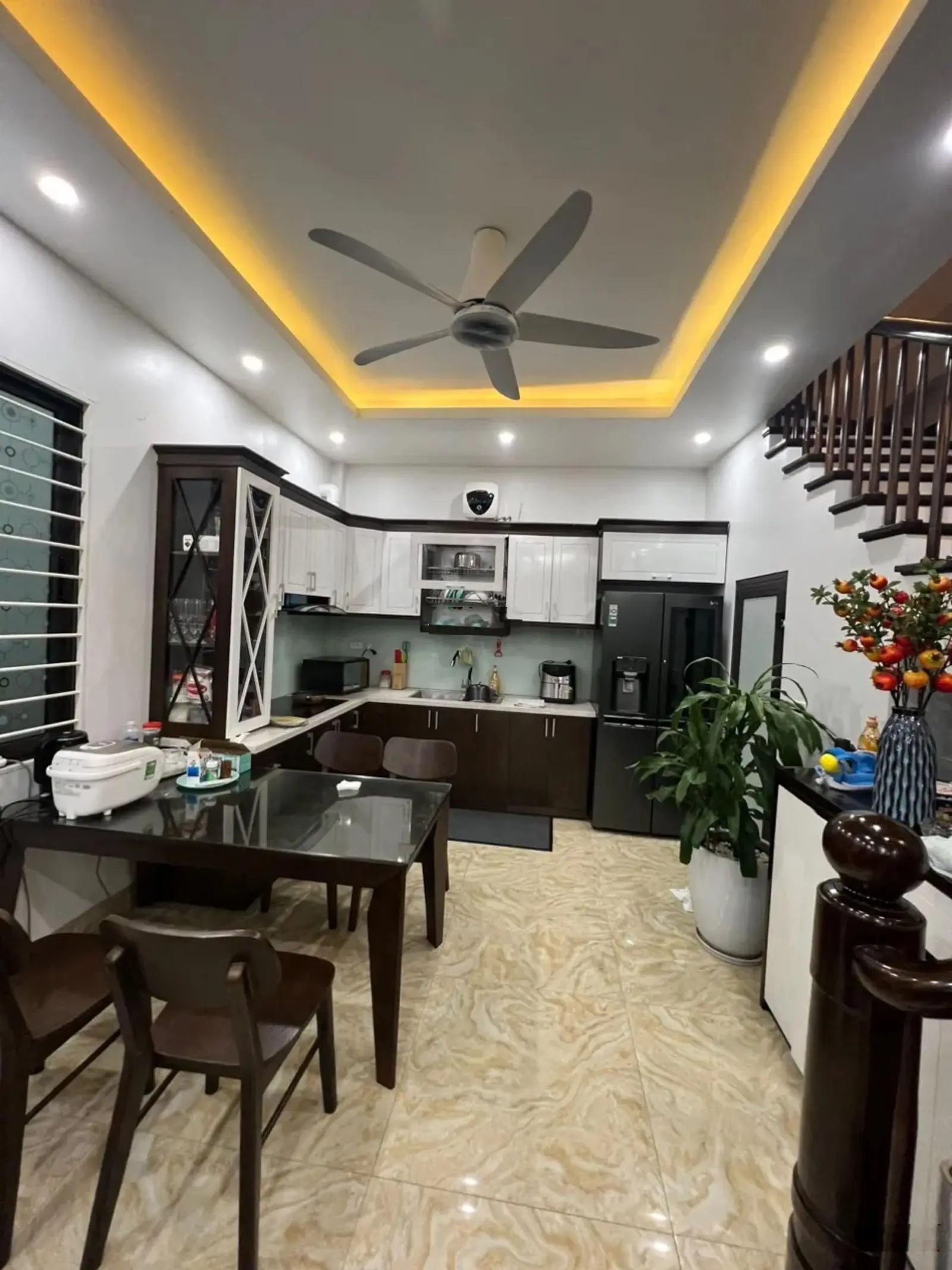 Bán nhà siêu đẹp TT quận Đống Đa 40m*6T*MT4m lô góc - thang máy - ngõ thông gần phố giá chỉ gần 9tỷ