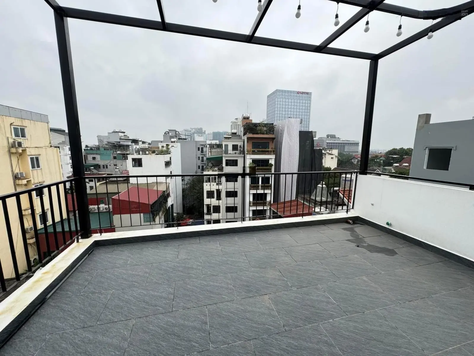 Hồ tây - lạc long quân nhà 7 tầng thang máy thông sàn ô tô 7 chỗ vào nhà
