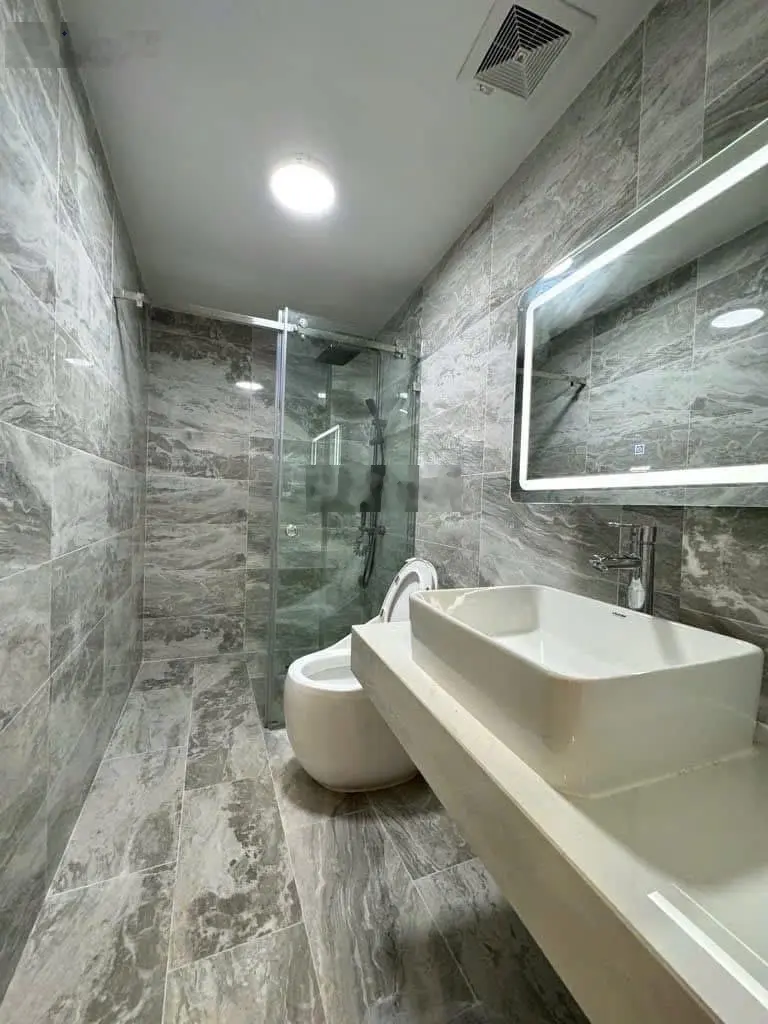 Nhà phân lô, ô tô tránh, mt khủng, 76m, 19 tỷ. sau 1 nhà mp