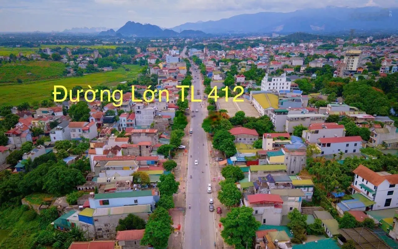Lô Đất ( 111,5m2 Vuông vắn ), Gần Ngay TL412b . Giá tốt để đầu tư . Cách TT Hà Nội 25p lái xe .