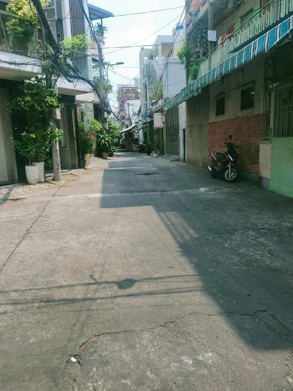 Bán gấp hẻm xe hơi tránh nhau Bàn Cờ, Quận 3 - DT : 4 x 18m( 68m2) , 1T 2L ST - Giá 10.5 tỷ TL