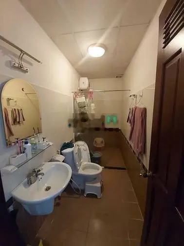 Bán căn hộ Khánh hội 2, Q4, 82m2, đã có sổ Hồng,