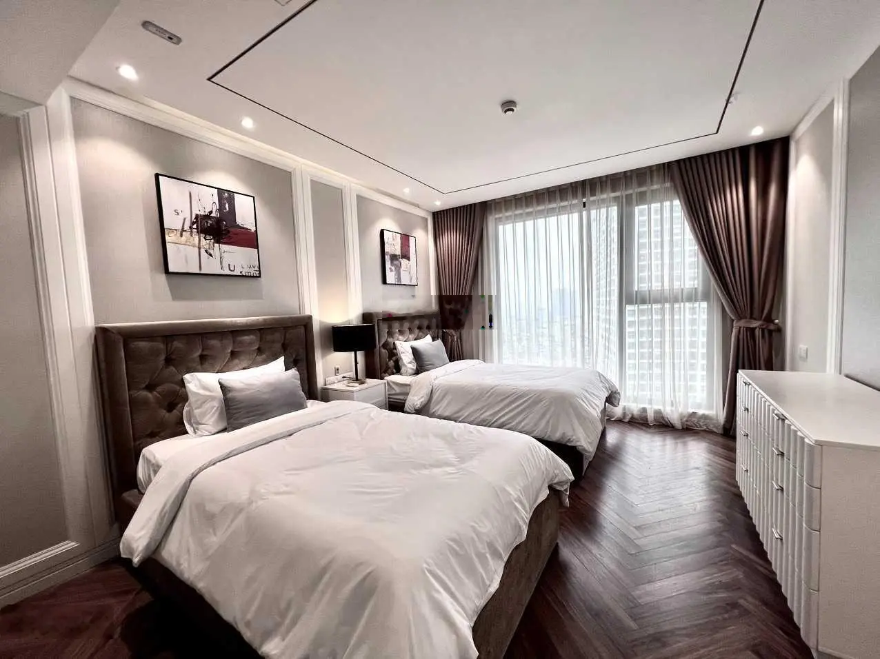 Quỹ căn 3 phòng ngủ giá tốt tháng 8, giá min nhất 65tr/m2 full đồ đẹp