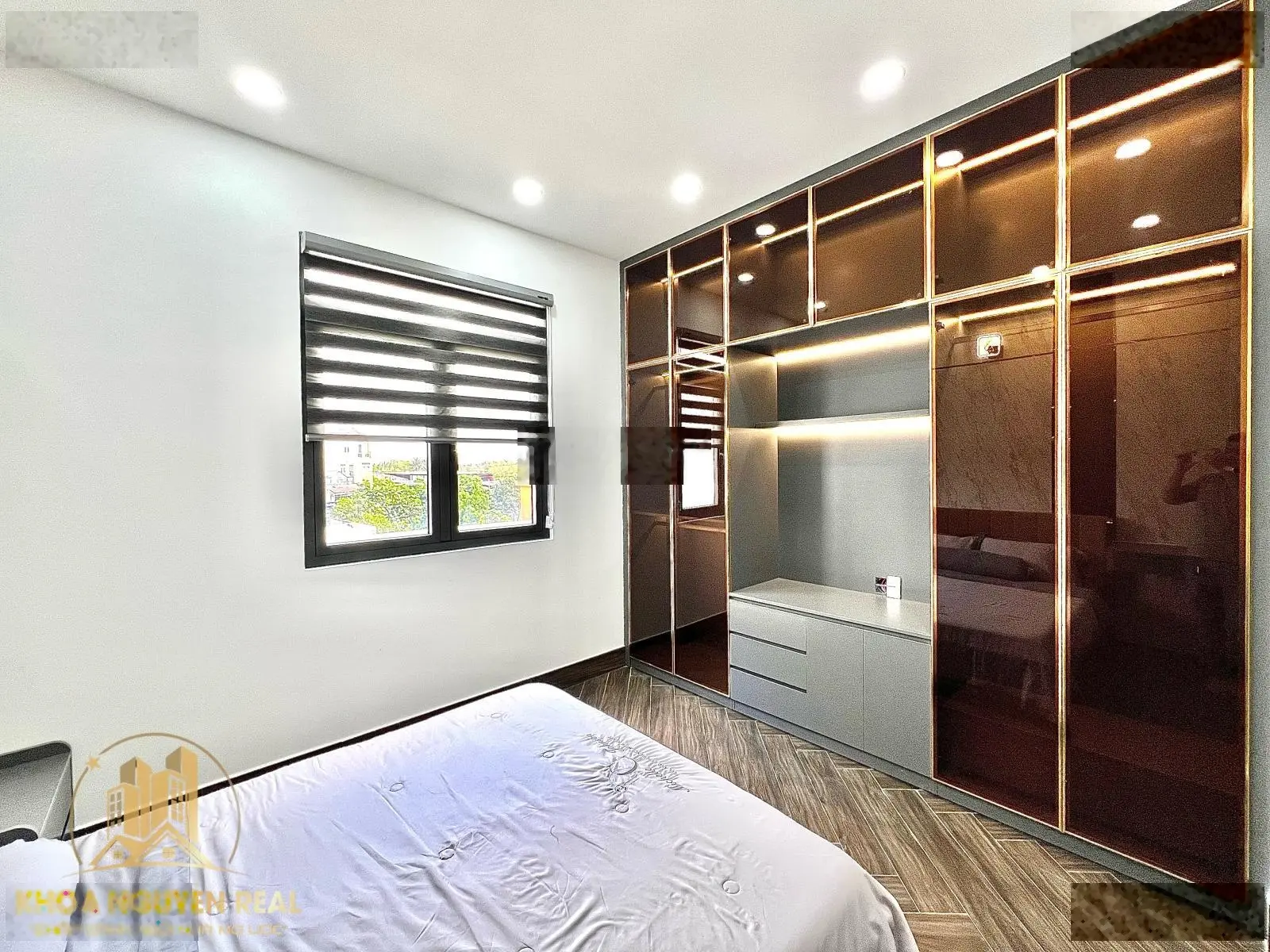Chỉ còn 1 căn - Smart home 1 chạm - kiến trúc trẻ trung hiện đại - 4x13.5m - gần KDC Sài Gòn Mới