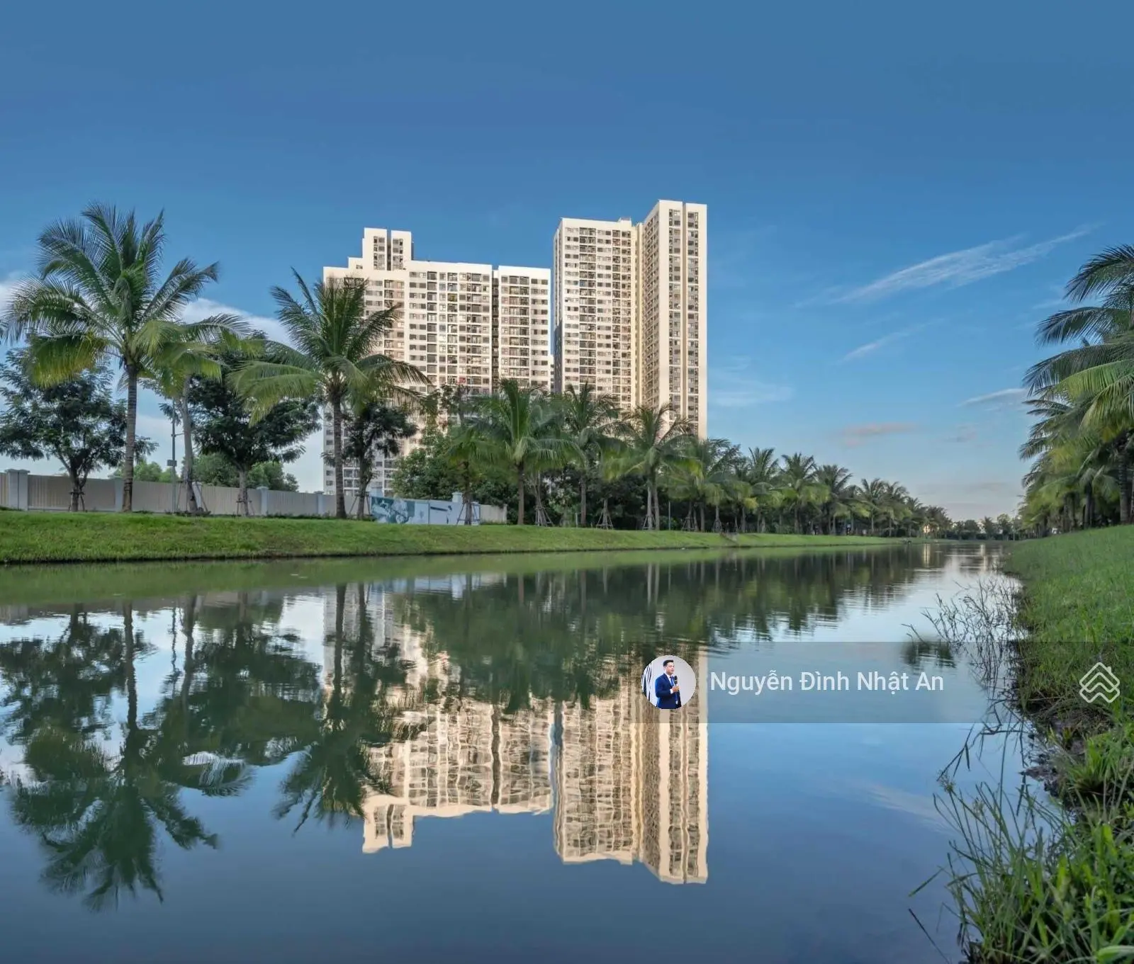 Bán ăn hộ 2PN 59m2 sẵn sổ - Tặng nội thất - giá tốt - view hồ bơi & công viên - Xem nhà 24/7