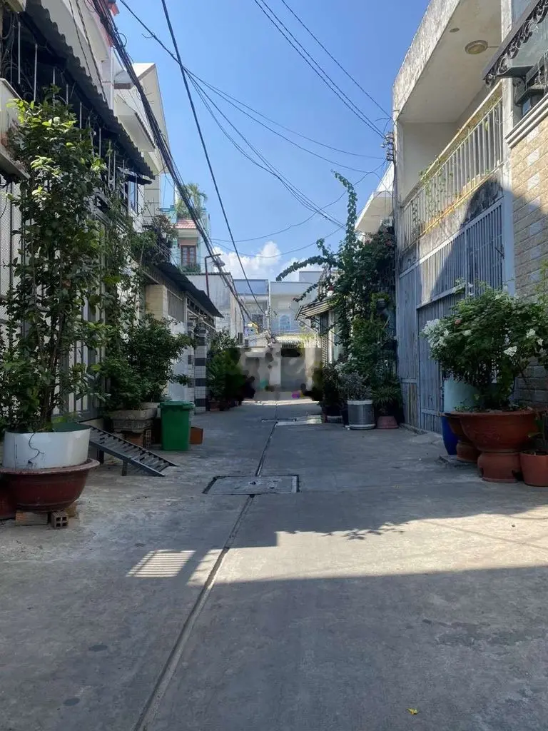 BÁN GẤP NHÀ 1 LẦU, HẺM 1/, NGAY UBND BÌNH TRỊ ĐÔNG, NHÀ ĐÚC KIÊN CỐ
