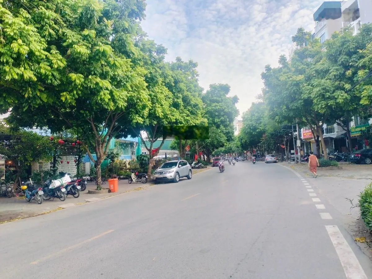 Bán đất mặt phố Võ Thị Sáu - quận Hai Bà Trưng - đường ô tô tránh, kinh doanh, giá rẻ
