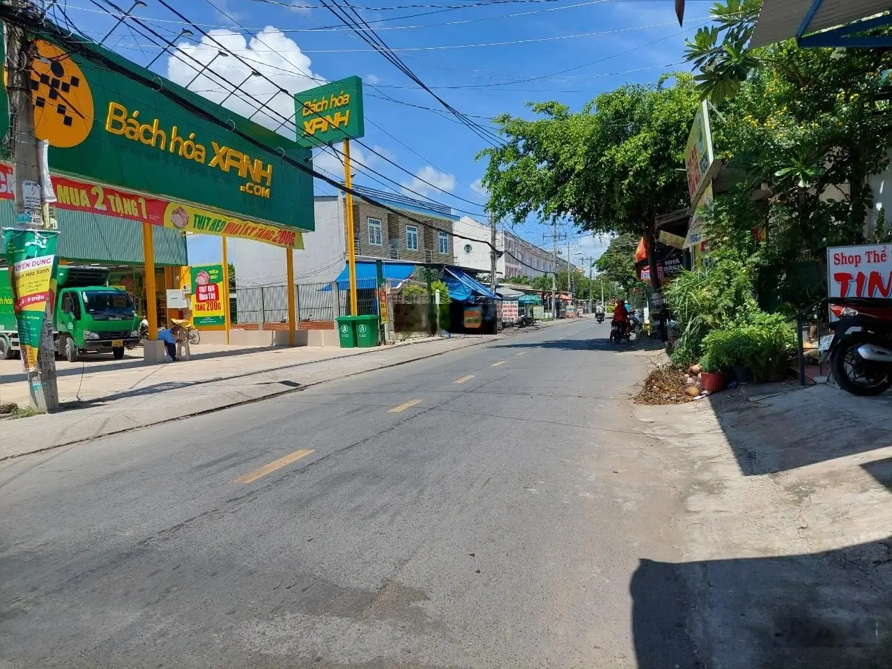 Bán đất 2,3 tỷ, diện tích 105m2 tại Trịnh Như Khuê, Xã Bình Chánh, hẻm xe hơi