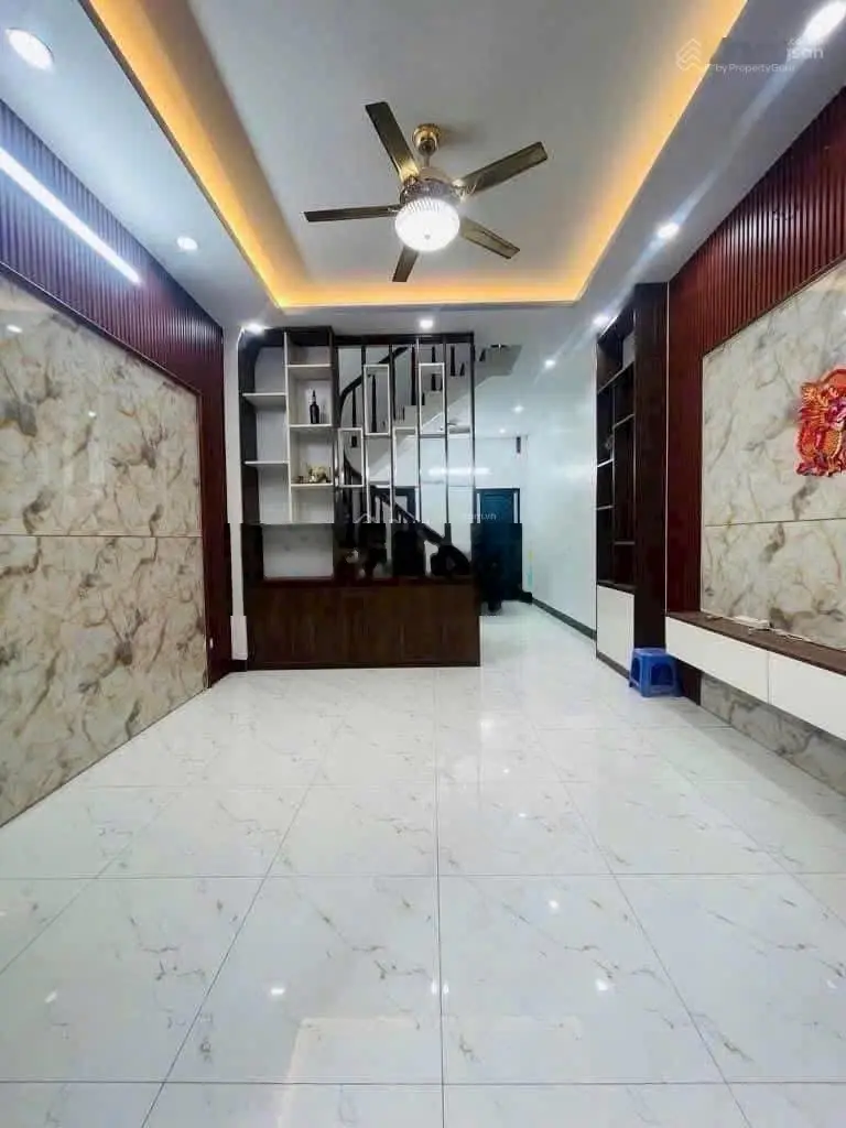 Bán nhà trương định - ô tô đỗ gần - ba gác đỗ cửa - ô chờ thang máy - thiết kế hiện đại