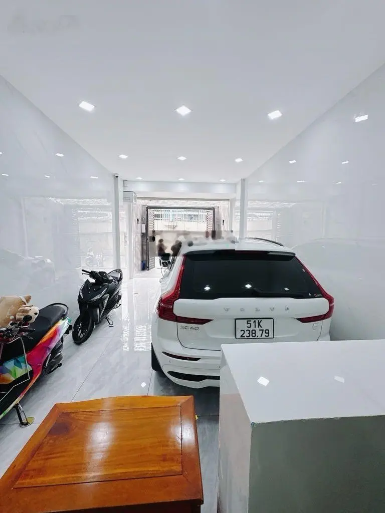 Bán nhà lô góc 6 tầng - 6PN, thoáng mát - không lộ giới, khu biệt thự Bông Sao, Quận 8. Còn TL