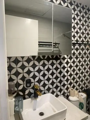 ✅ Nhà đẹp giá rẻ! Bán 2 ngủ 1WC căn góc thoáng 60m2 Vinhomes D'Capitale Trần Duy Hưng! Xem nhà ngay