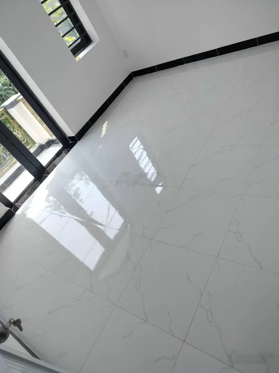 Chủ hạ giá bán nhà đúc 2 tấm bán nhanh trong tuần 2.5 tỷ nay còn 1.tỷ95 bao công chứng