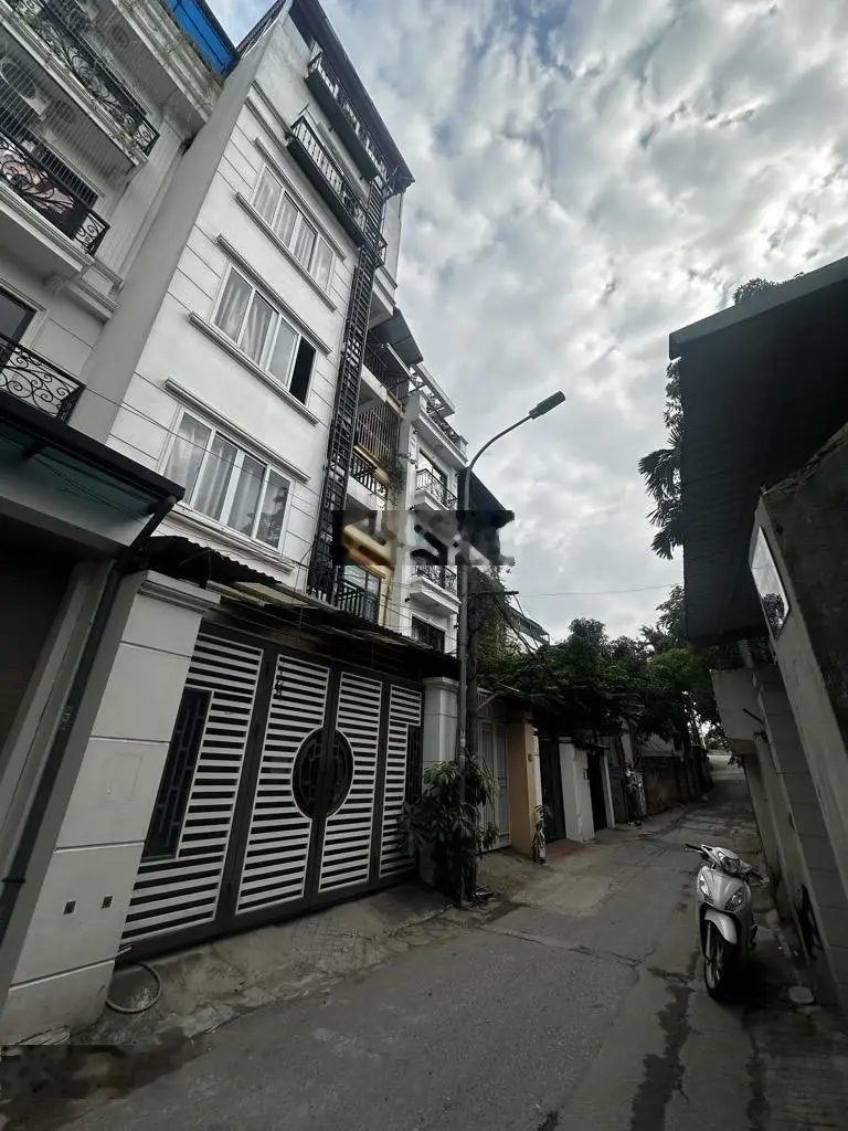 Bán nhà sát cầu Vĩnh Tuy Long Biên DT 95m2 xây 7 tầng - giá 15,9 tỷ dòng tiền 45tr hàng tháng