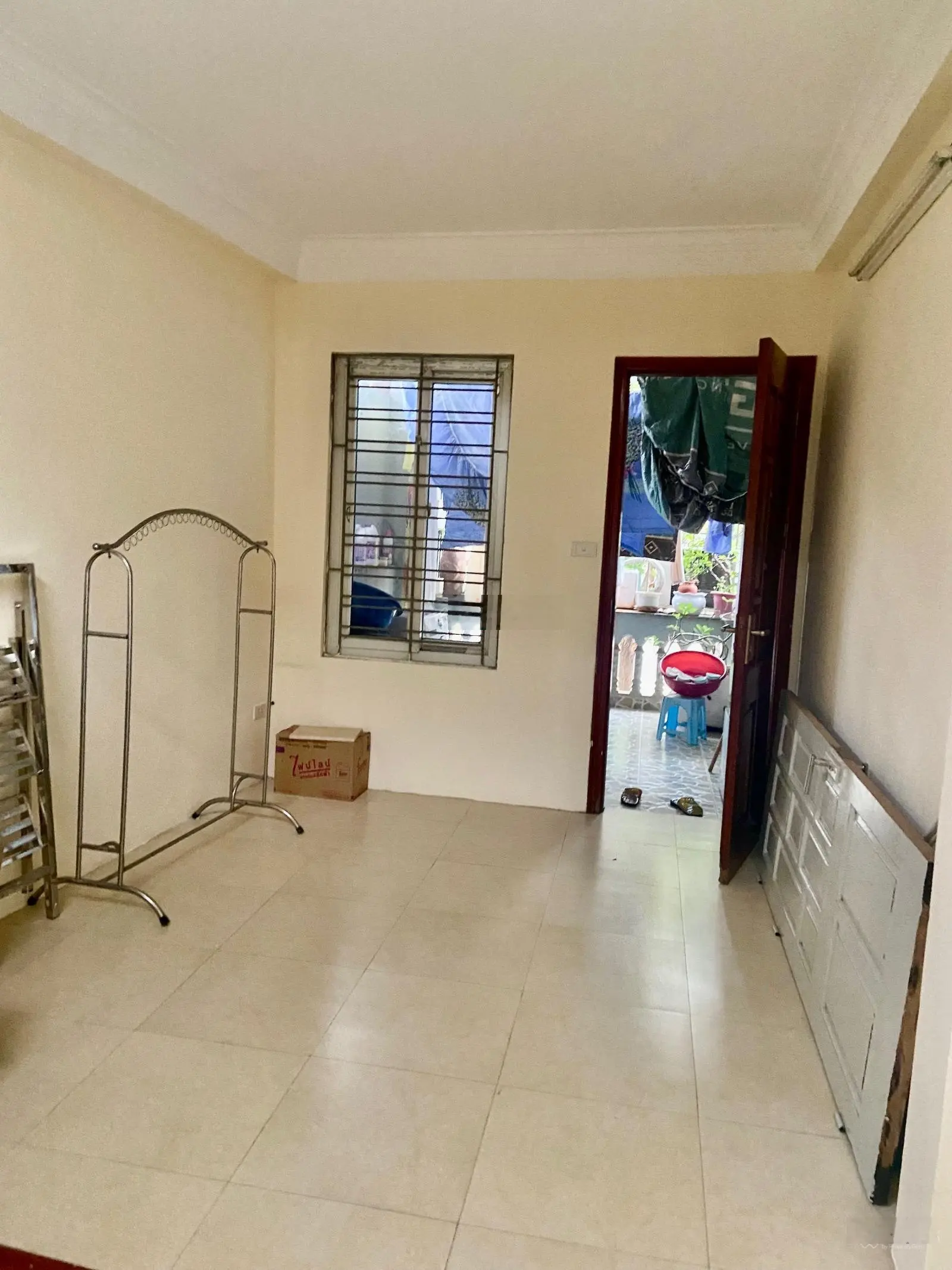 Bán nhà chính chủ tại phố Trung Phụng, Đống Đa. Diện tích 40m2, 4 tầng