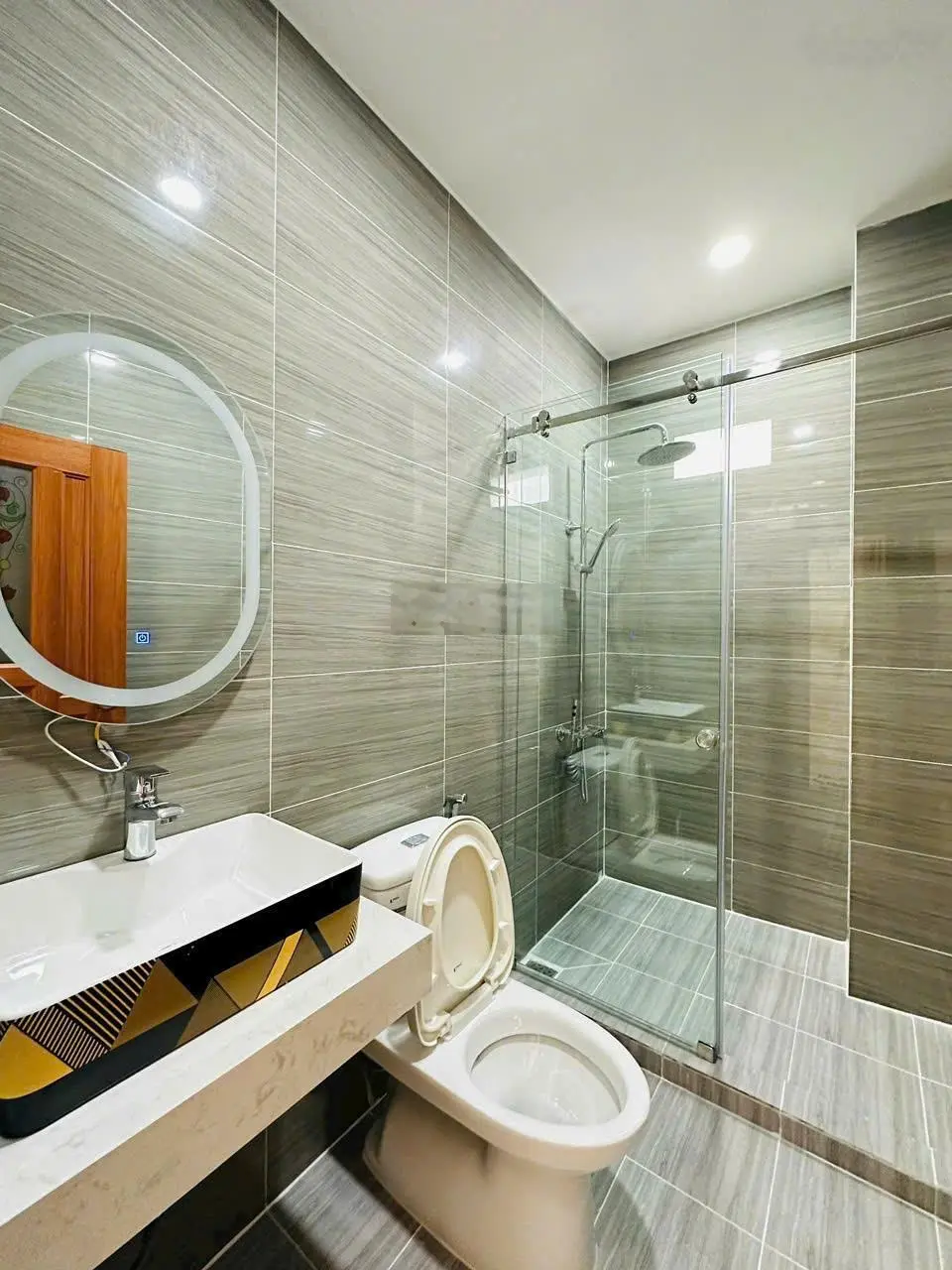 BÁN NHÀ LÊ ĐỨC THỌ- HẺM 10M THÔNG- 50M2-2 TẦNG. GẦN CV GÒ VẤP