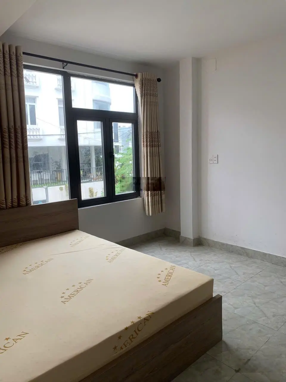 Bán nhà 3 tầng cho thuê 18 tr/tháng gần biển Mỹ Khê trung tâm Sơn Trà Đà Nẵng mặt tiền Nguyễn Đình