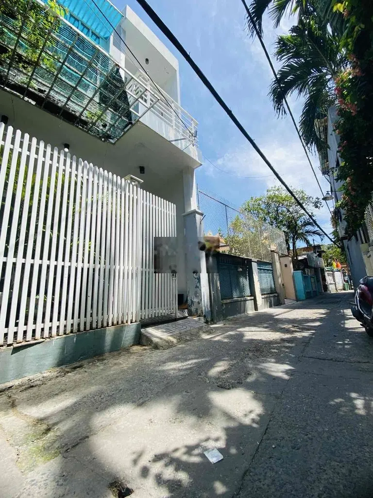 BÁN NHÀ KIỆT NÚI THÀNH