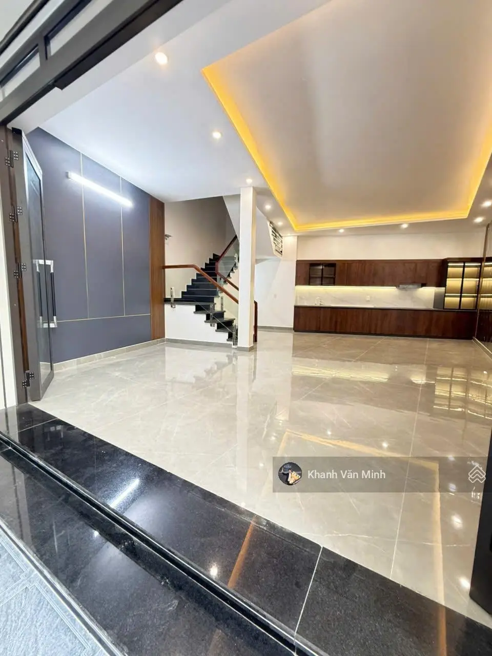 Nhà ngõ nông, ngang rộng. 51m2 x 4 tầng, giá 3 tỷ 560
