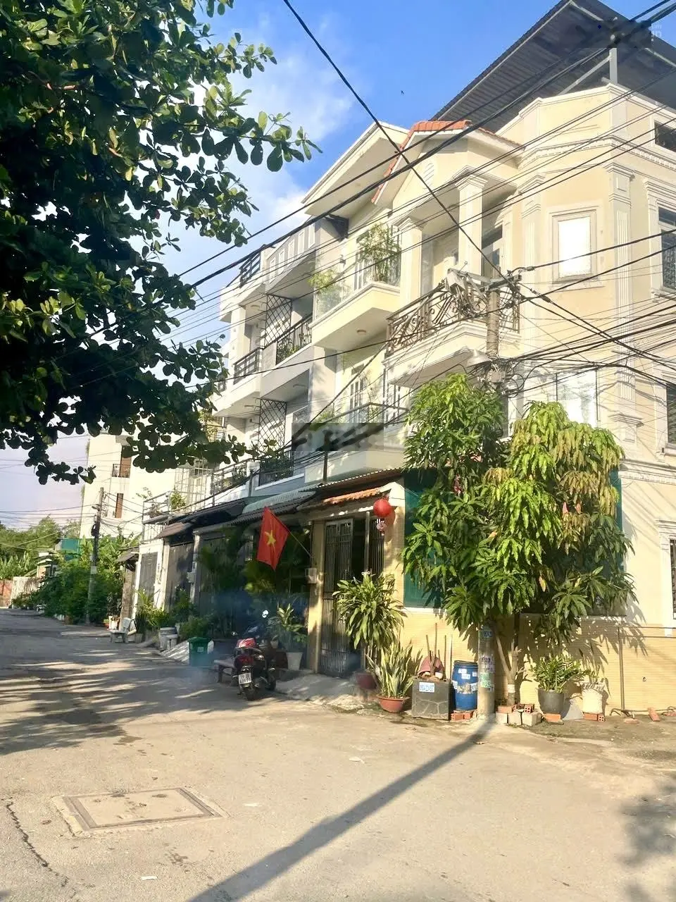 Siêu phẩm nhà 3 tầng - DTSD 120m2 khu vip TNPB B đường ô tô tránh 6m gía nhỉnh 5 tỷ