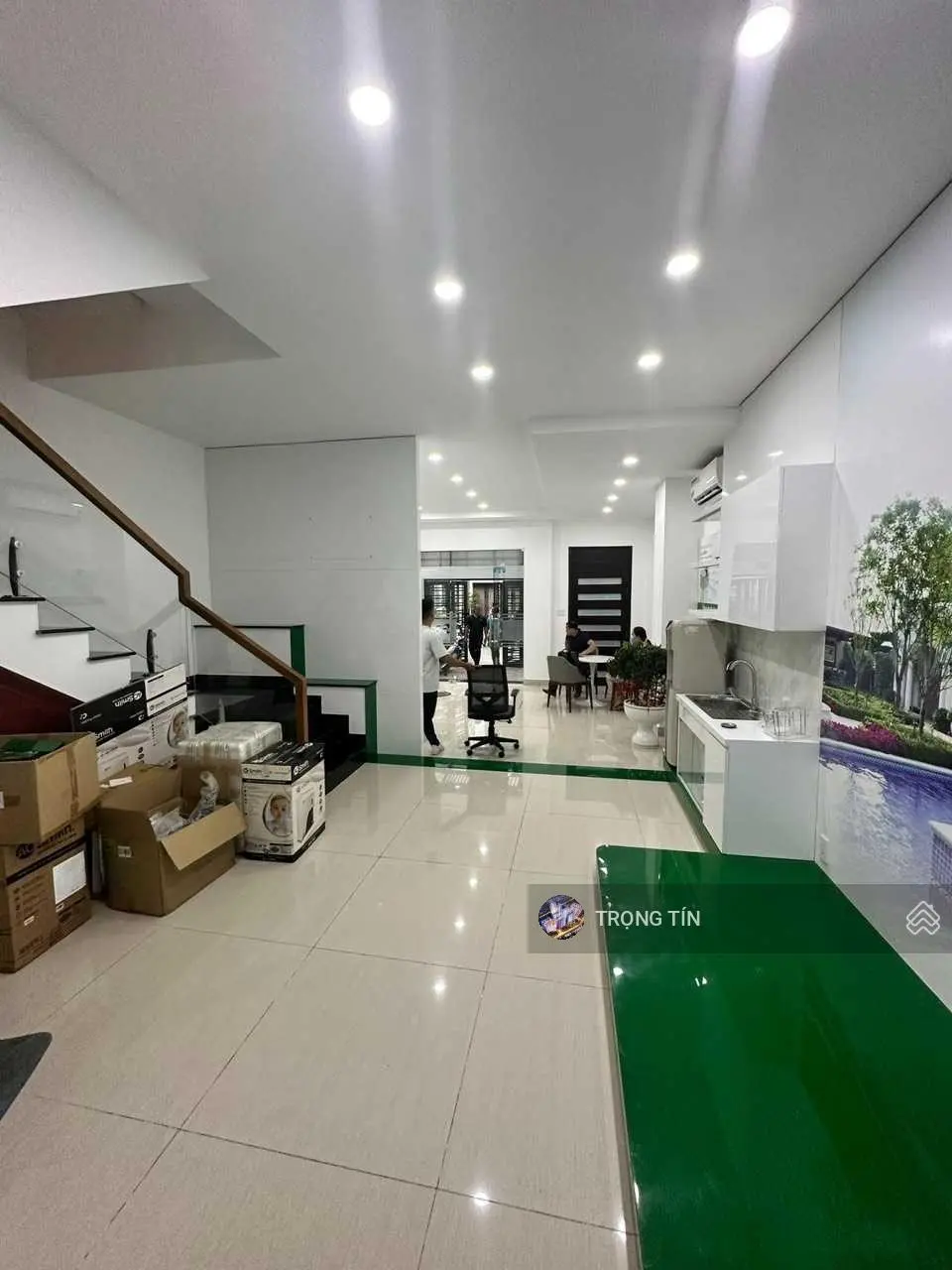 Bán nhà phố liền kề 5,5x12,5m 1trệt 3lầu dự án Hà Đô Centrosa Garden 118-200 Đường 3/2 P12 Q10 34tỷ