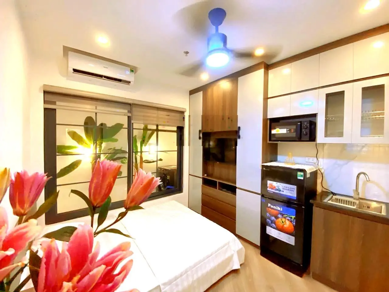 Bán gấp toà CHDV Lê Đức Thọ - lô góc - ô tô tránh - pccc chuẩn - dt 55m2