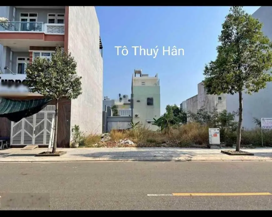 Bán lô đất ngộp 120m2 trung tâm thị trấn Long Thành, khu dân cư đông cách SBQT LT 5km, giá 1. 8 tỷ