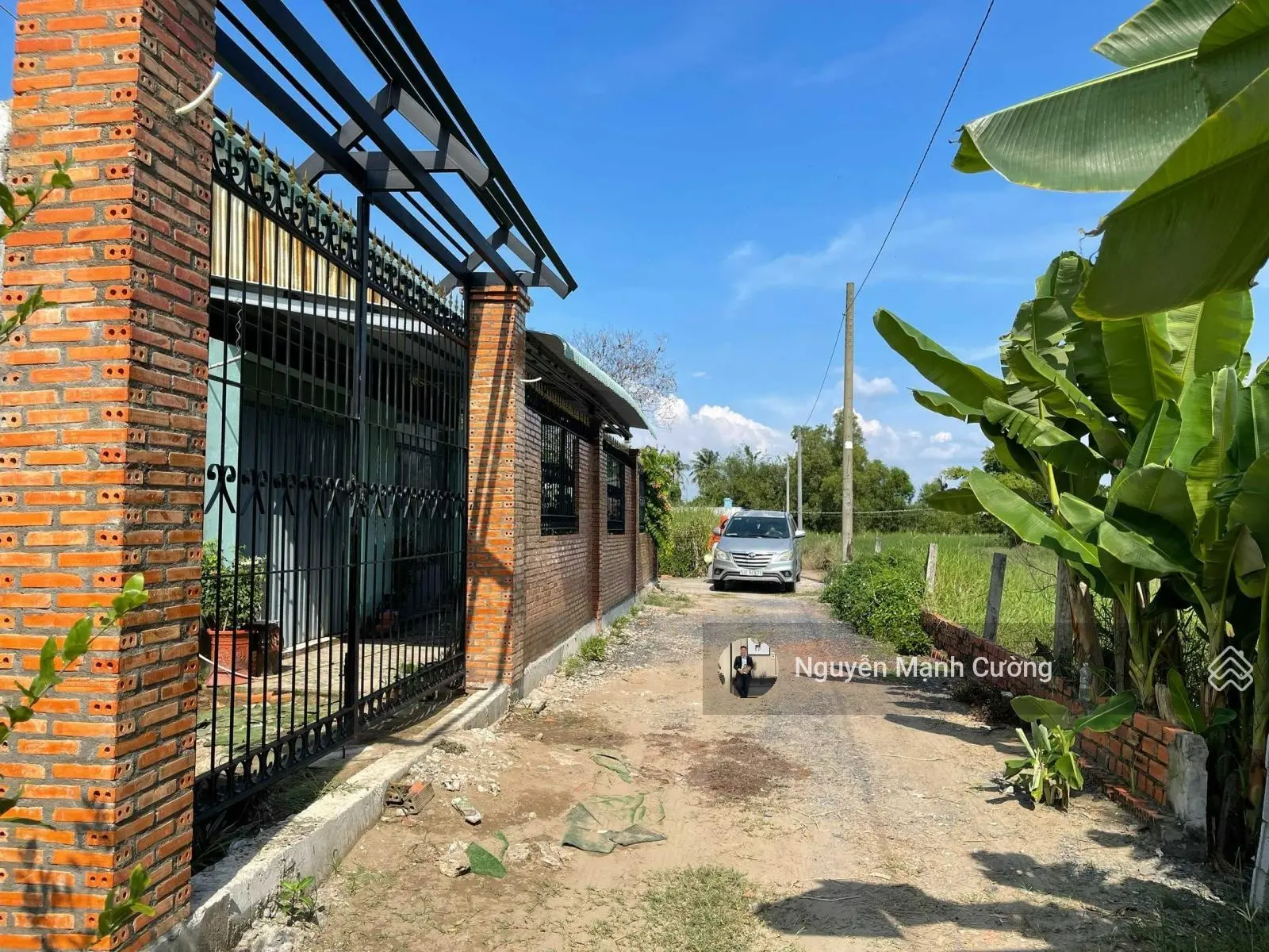 Bán nhanh 285m2 , sẵn 150m2 thổ cư, lý tưởng làm nhà vườn xinh xinh TT Cần Giuộc