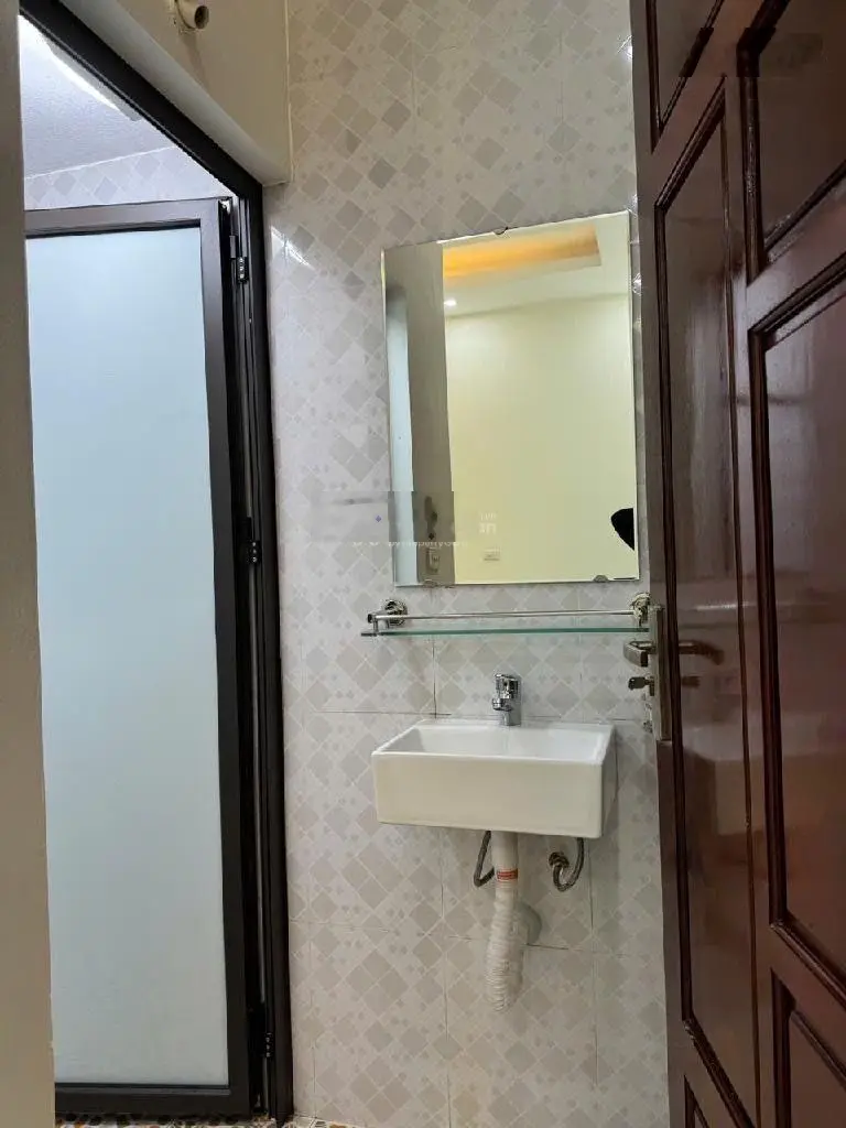 Bán nhà Việt Hưng, ô tô đỗ cửa, DT 57m2, giá nhỉnh 6 tỷ