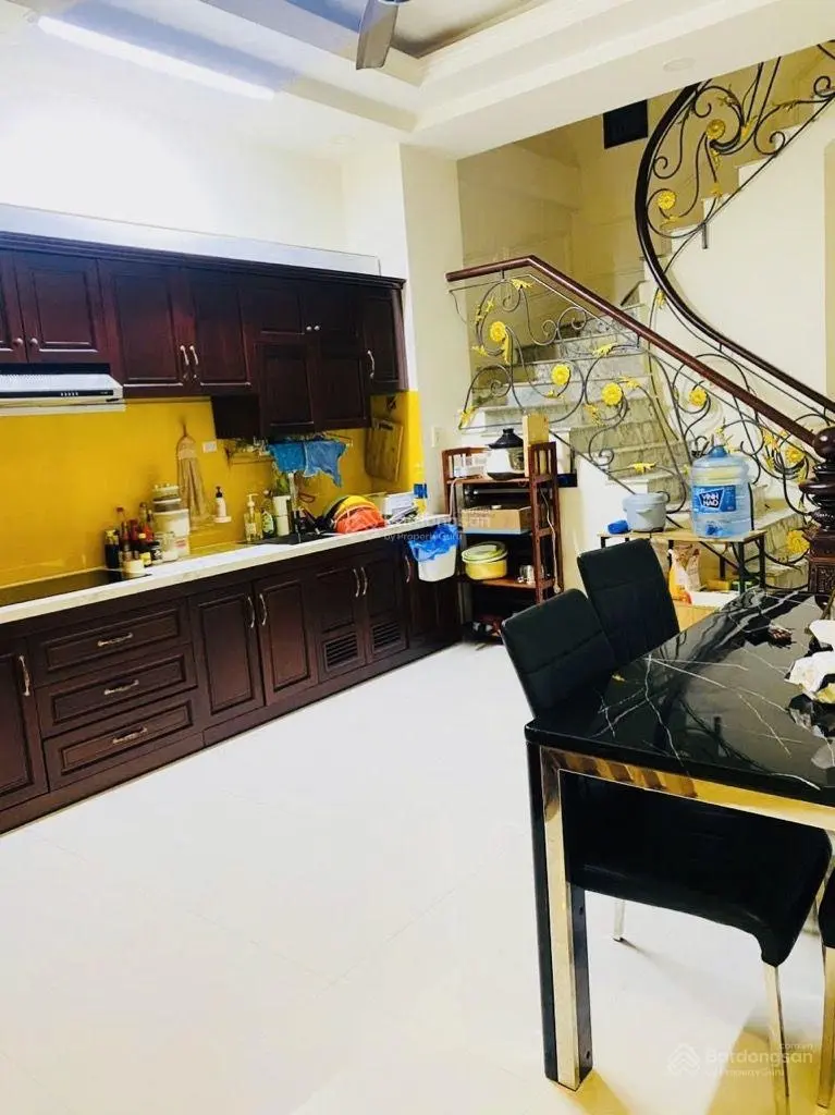 Bán nhà q2, nguyễn thị định, 60m2 , 4 tầng, hẻm 4m, 6.9 tỷ