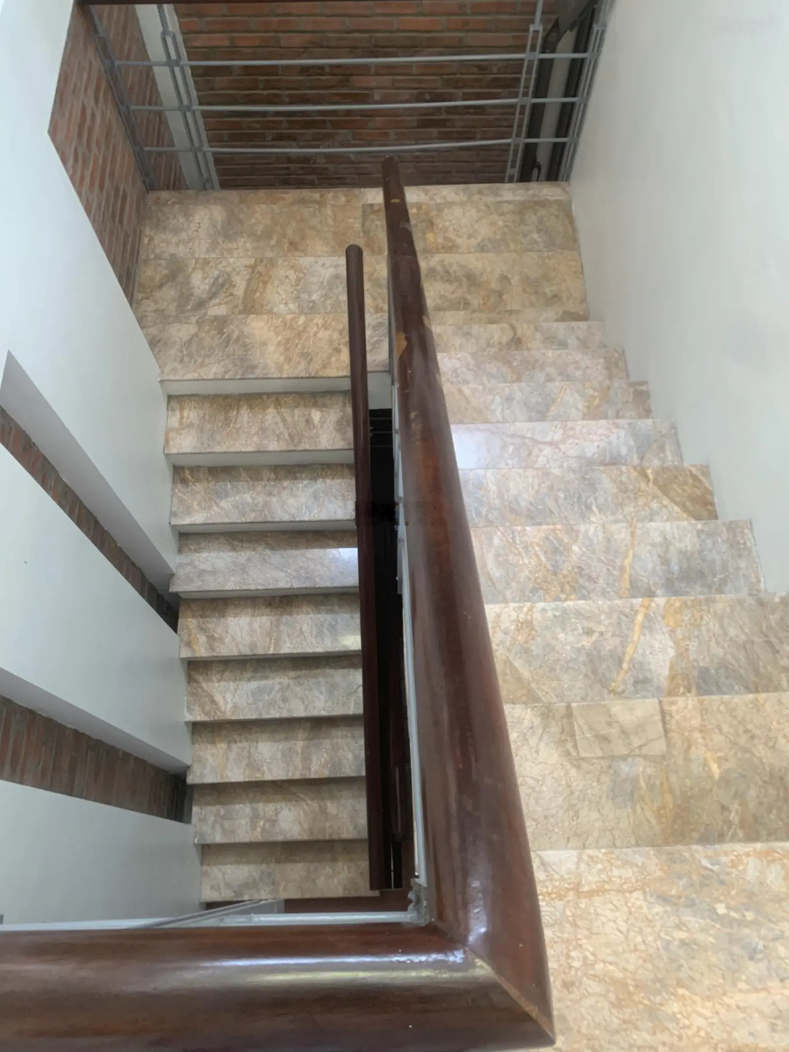 Bán nhà Trương Định 80m-10m ra mặt phố-thang máy 5T - sân để xe riêng-nhà đẹp - T1 kinh doanh-6ngủ
