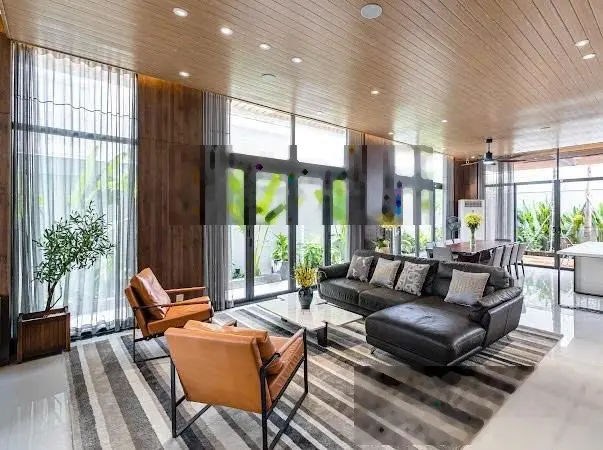 Bán biệt thự Thảo Điền ngay Quốc Hương. Ngang 7m, 4 tầng có hồ hơi. HĐT 110tr giá 39 tỷ