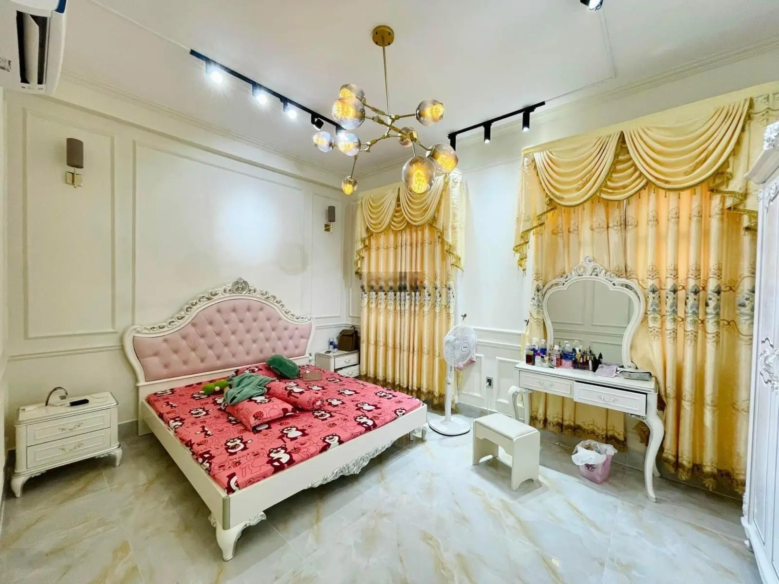 Biệt thự khu Cityland Phường 10 4 tầng 1 hầm 4pn 5wc Gò Vấp