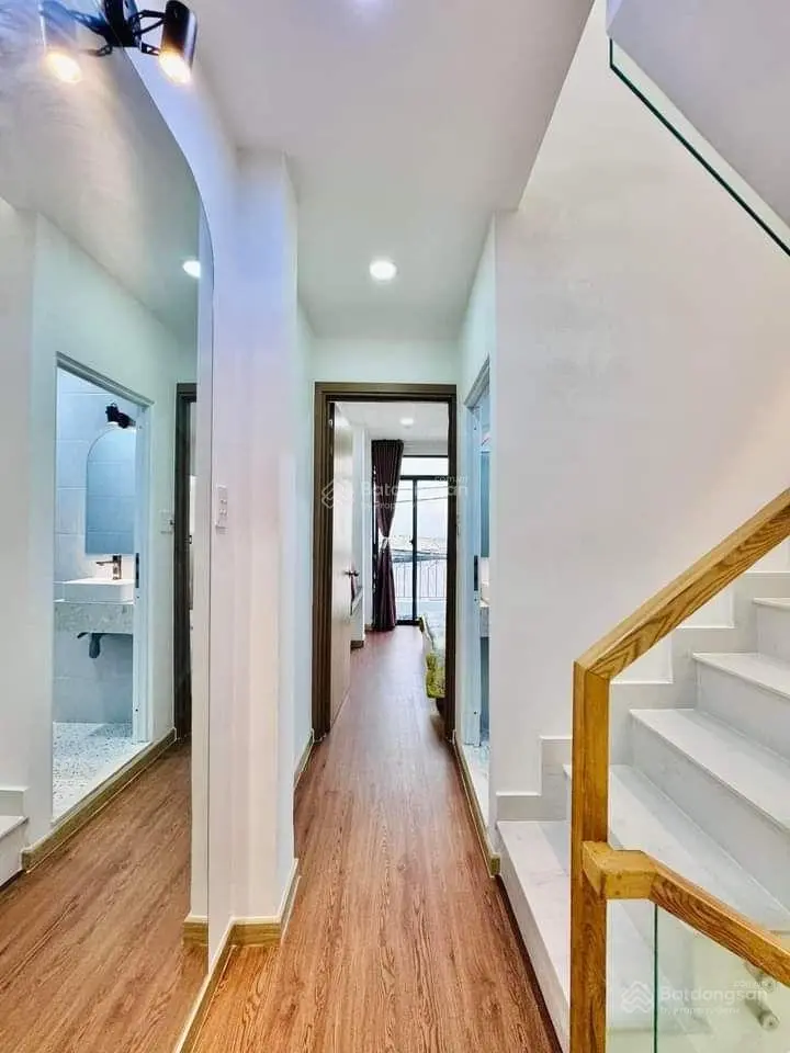 Siêu phẩm giá rẻ nhà MT full nội thất 80m2 Hiệp Thành, Thủ Dầu Một. Sổ hồng riêng