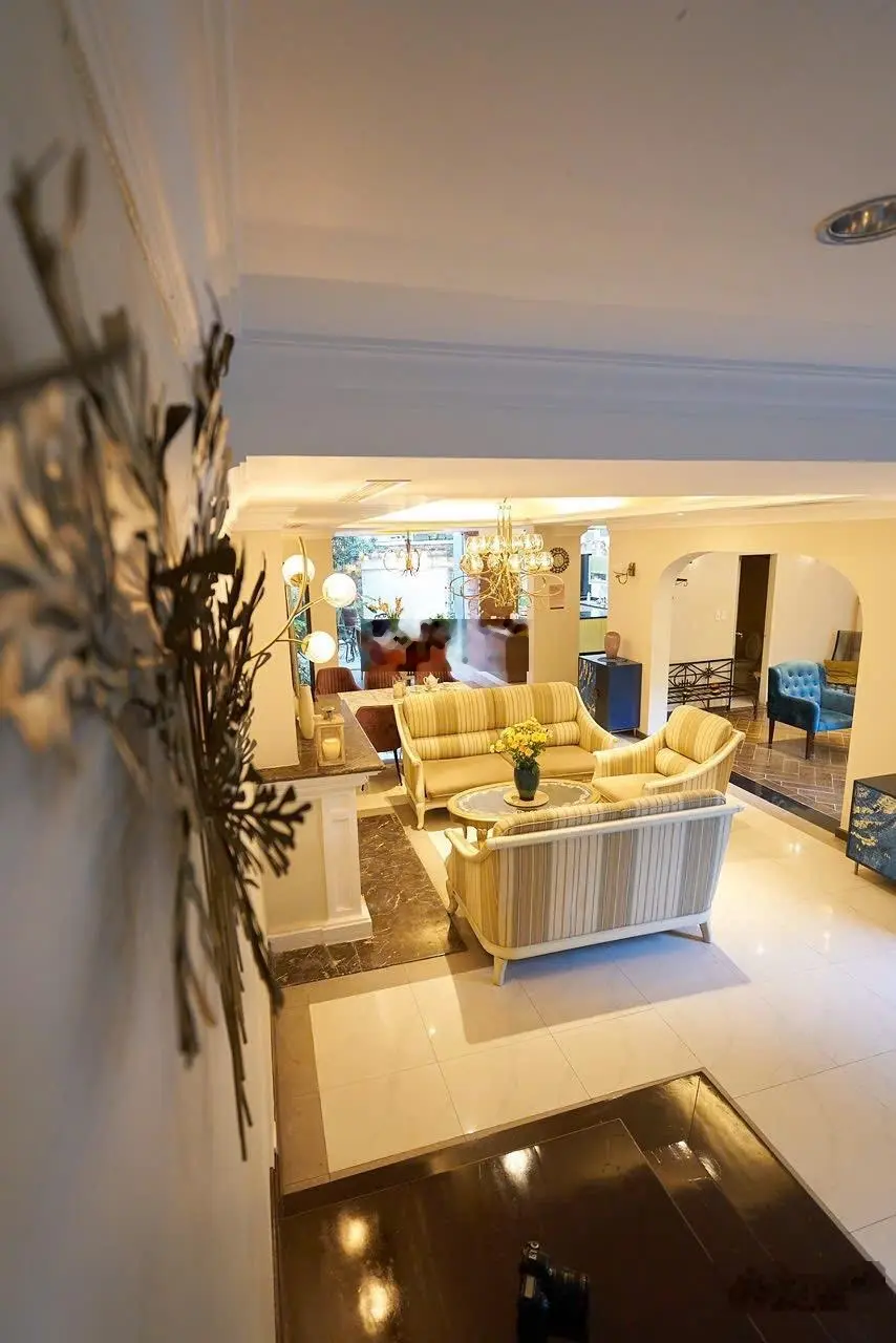 Bán biệt thự khu đô Thị Nam Thăng Long, Tây Hồ: Diện tích 296m, mặt tiền 33m, 3 tầng. Cực Hiếm
