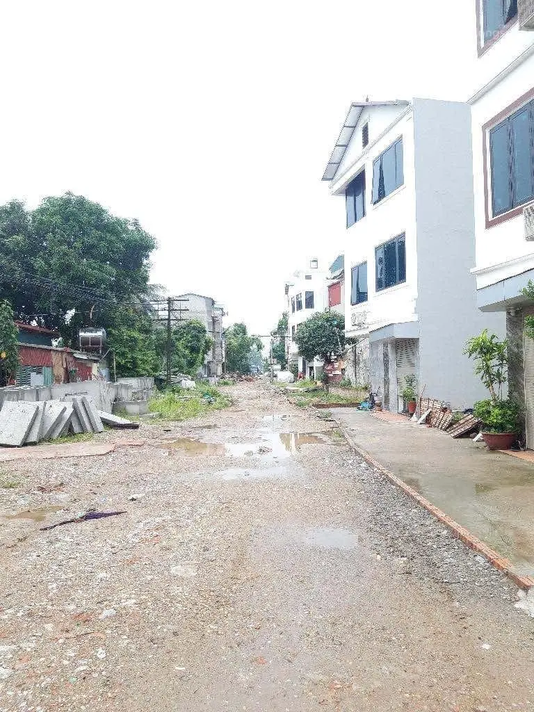 Phân lô, Phúc Lợi 120m2, chia được làm 4 lô không mất ngõ, mỗi lô 30m2, đầu tư xây nhà ở riêng lẻ