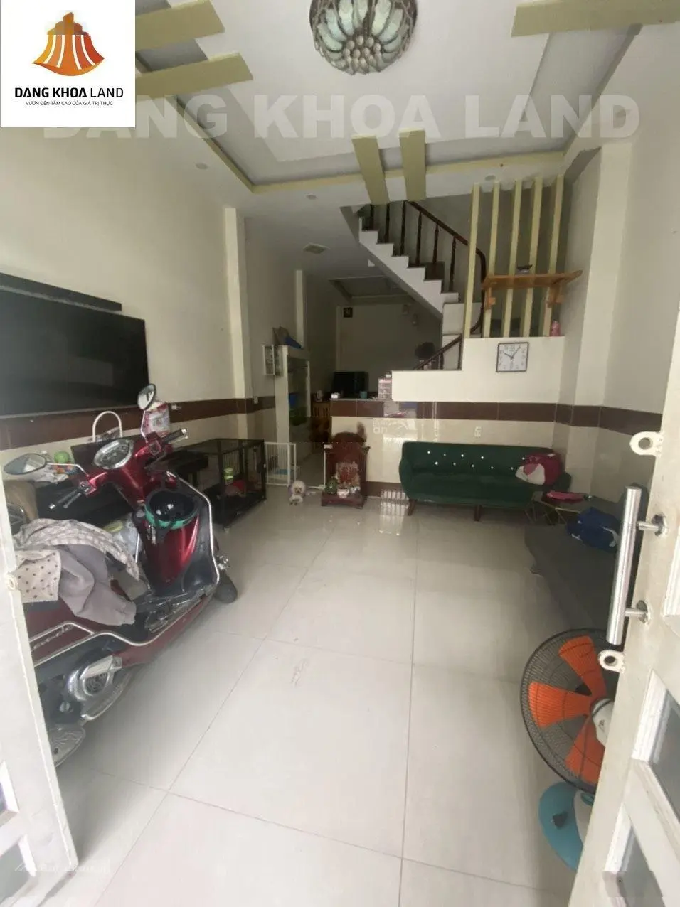 Hàng đầu tư - Nhà 3 lầu 4PN kiên cố, HXH đường Đỗ Xuân Hợp, giá 5tỷ còn thương lượng