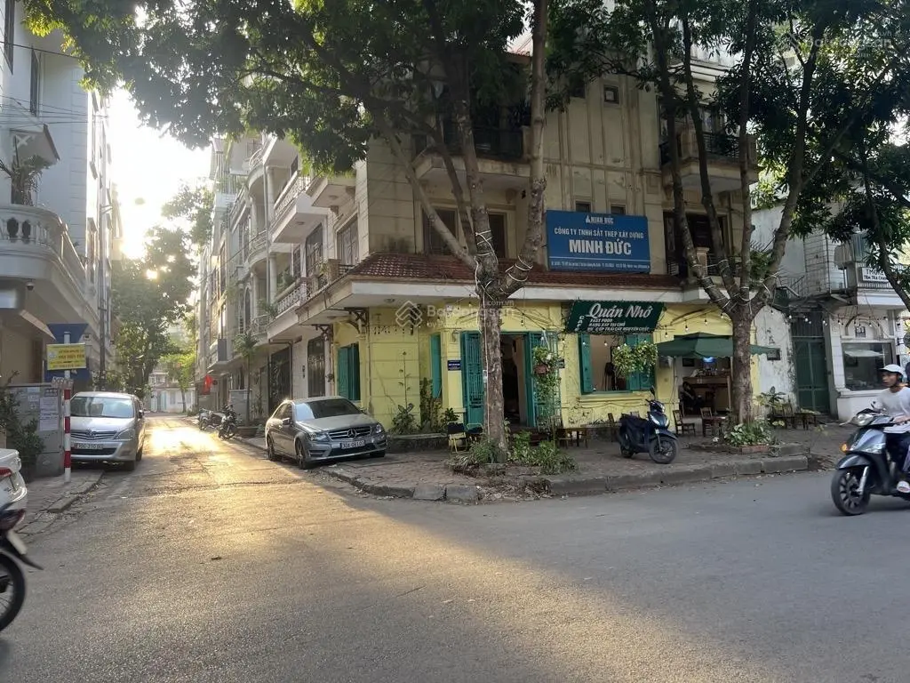 Phân Lô Đại Kim - Hoàng Mai - Oto vào nhà , Kinh Doanh - Dân trí cao - 38m2 - 8tỷ9 thương lượng
