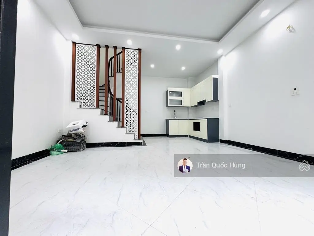 Bán nhà Trương Định, 46m2 x 6T, ngõ thông thoáng, gần ô tô, tiện ích bạt ngàn. 7,5 tỷ