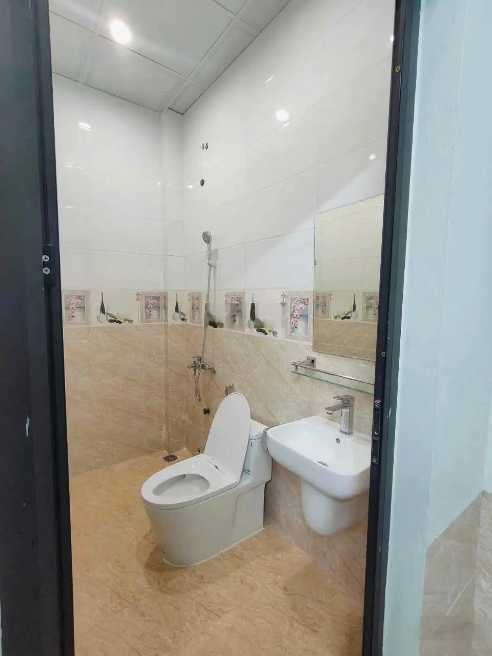 Hot bán nhà 3 tầng gần trường THPT chuyên Lam Sơn, phường Đông Sơn, TP Thanh Hóa