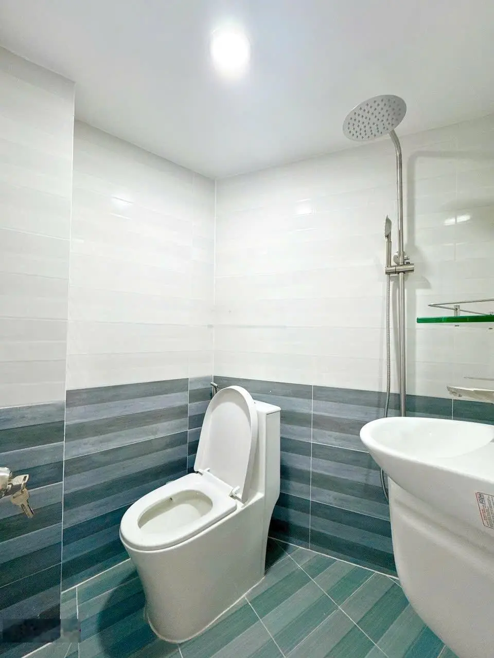 Nhà Mới Đẹp SHR tại 357 Tân Hòa Đông, 2,95 tỷ, 27m2, 2PN, 2WC